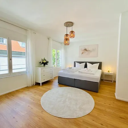Apartment Stays - Am Badgarten - Direkte Seelage
